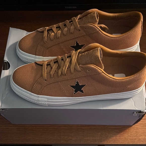Converse One Star Pro, 9.5 Men’s - Picture 1 of 3